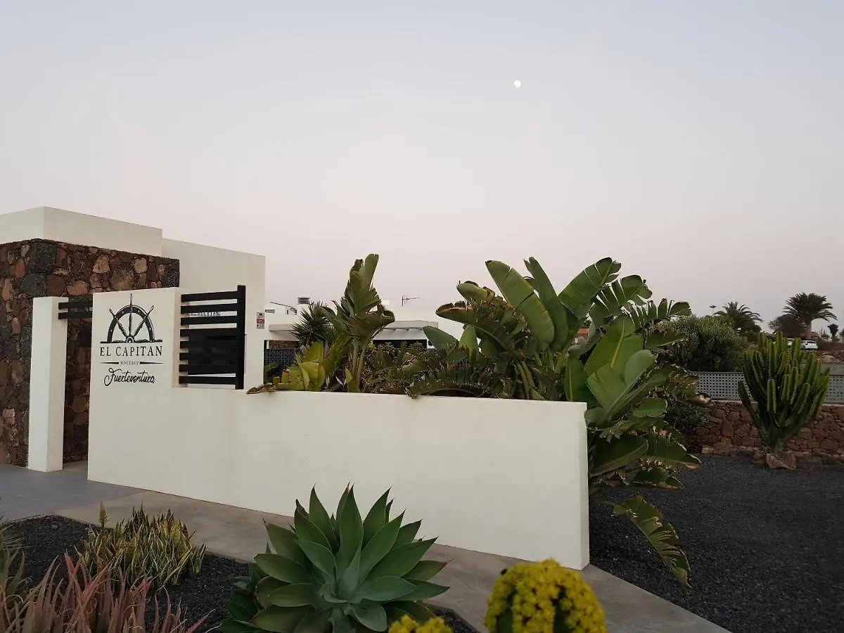 El Capitan Villa Lajares İspanya